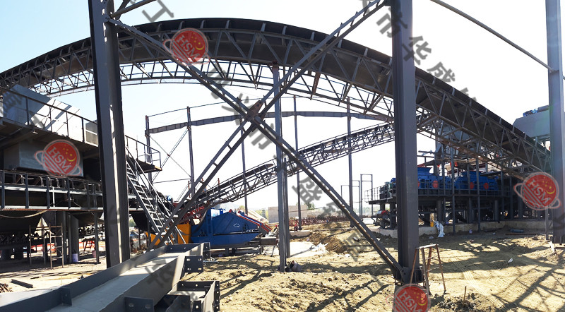 對輥制砂機(jī)